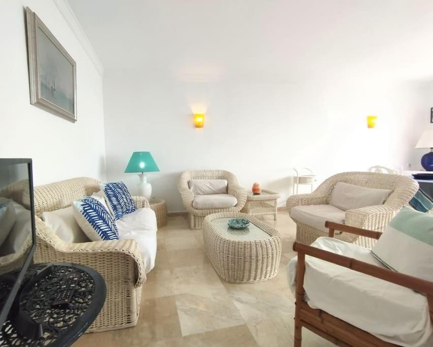 Beautiful 2 Bedroom In Calle Carabeo, Nerja Buitenkant foto